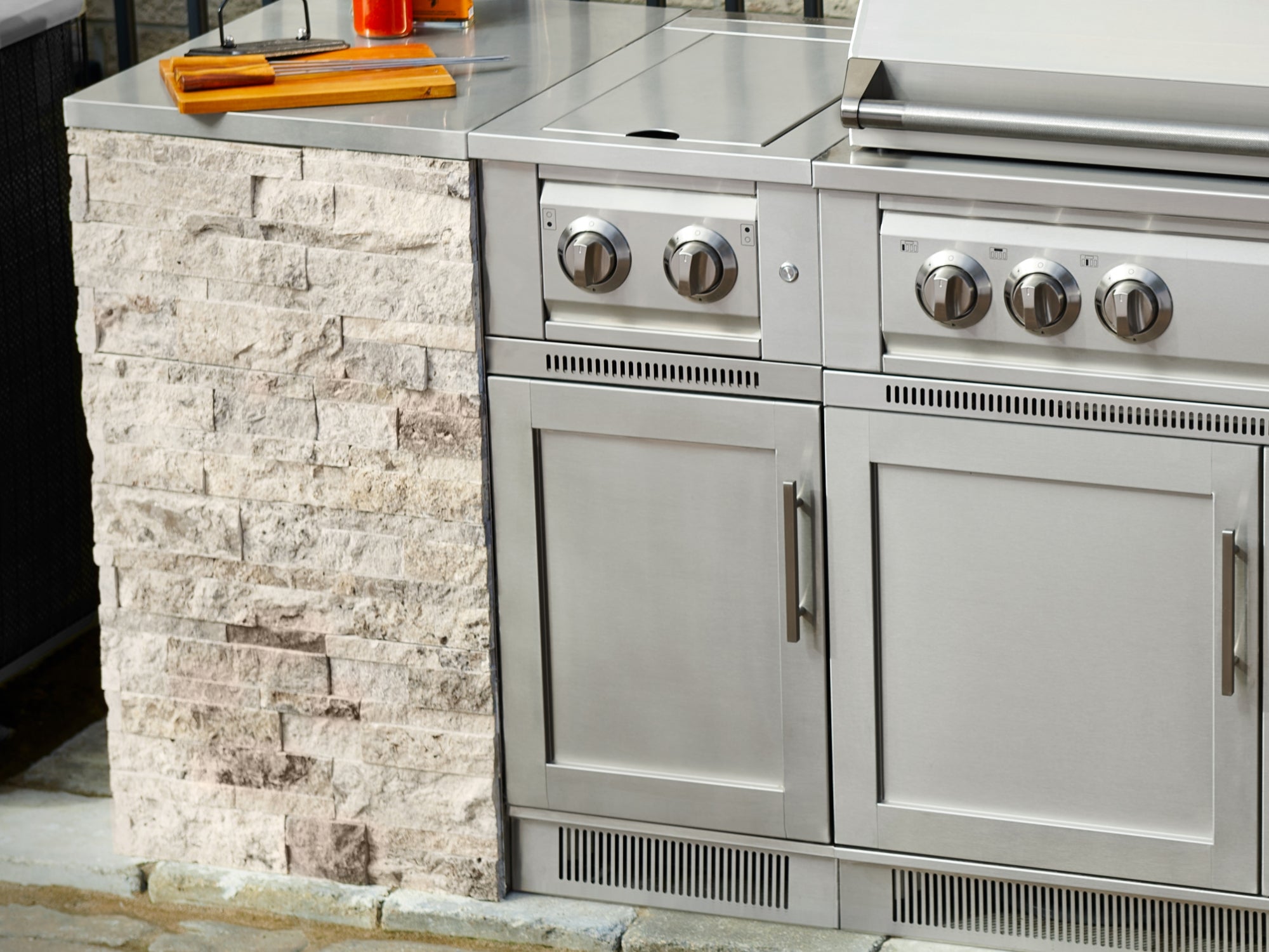 Signature Series Outdoor Kitchen 16 in. Dual Side Burner Cabinet