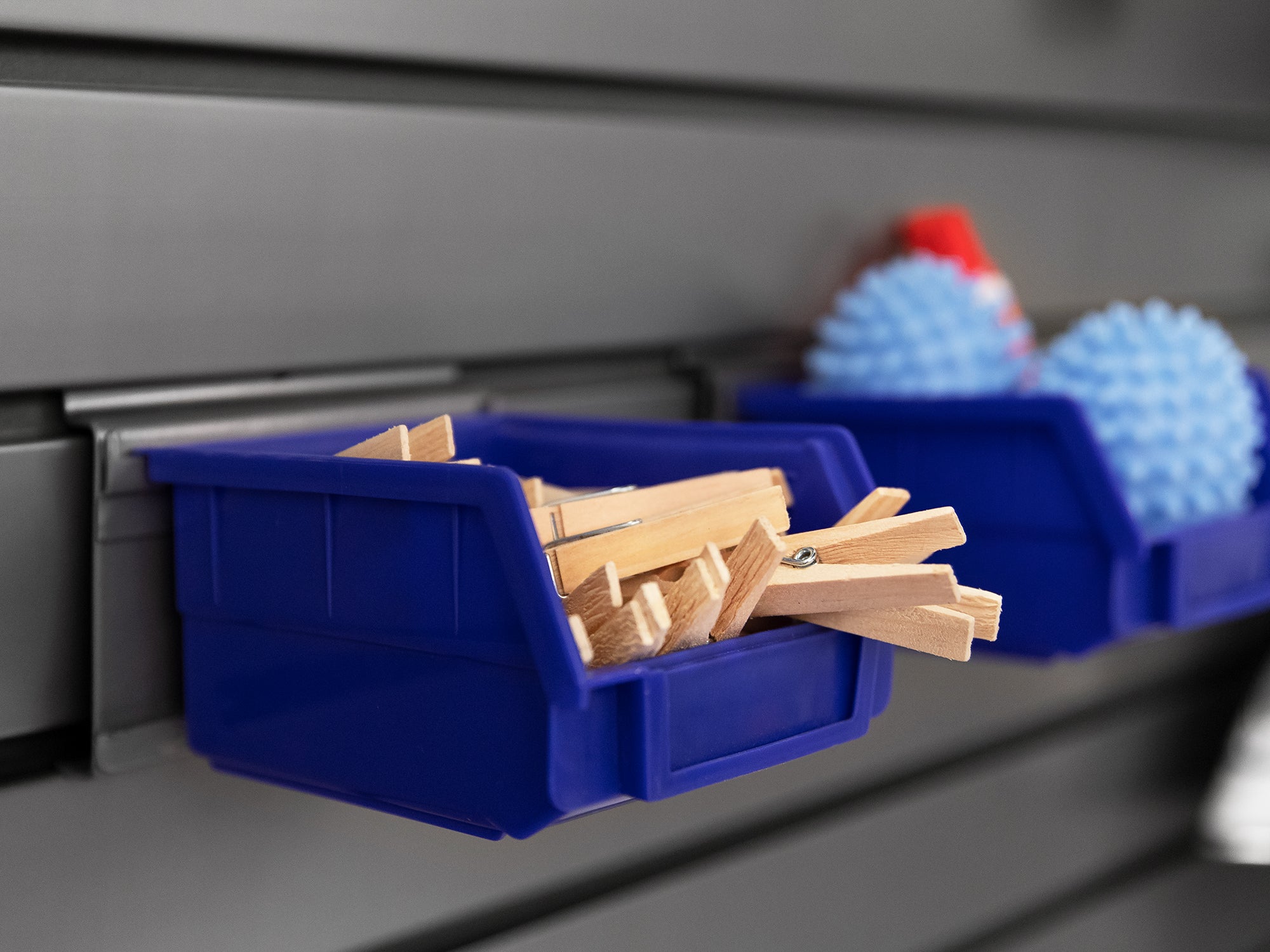 Steel Slatwall Blue Parts Bins (Pack of 4)