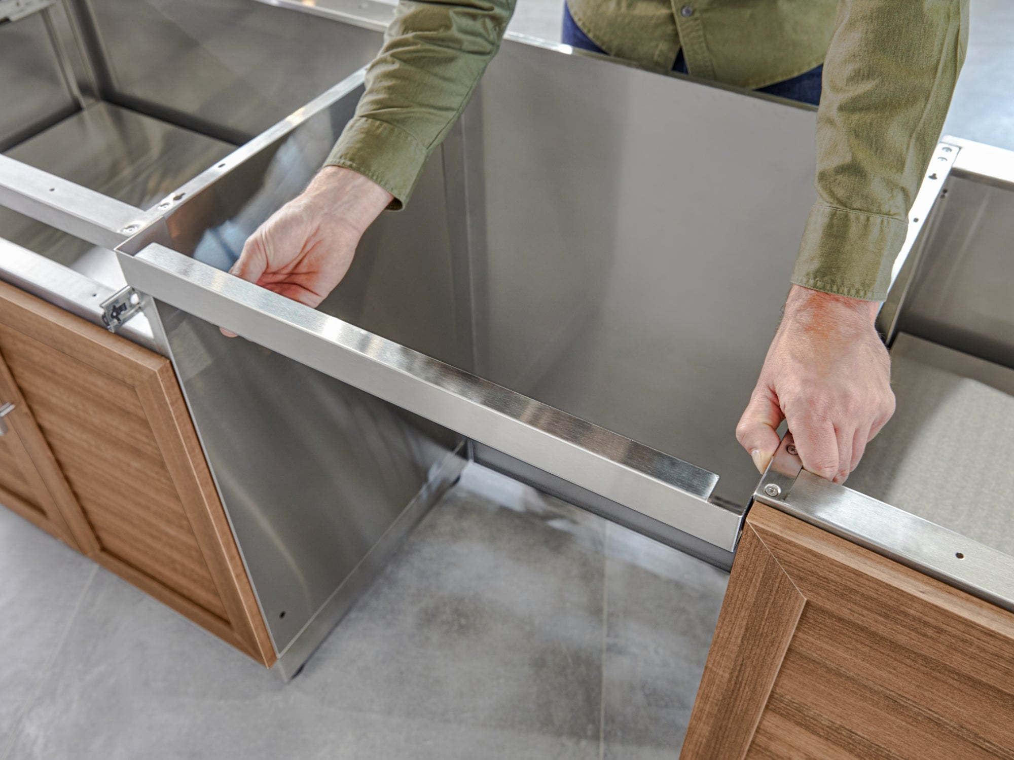 Classic Series Stainless Steel Outdoor Kitchen 24 in. Fridge Bracket Assembly