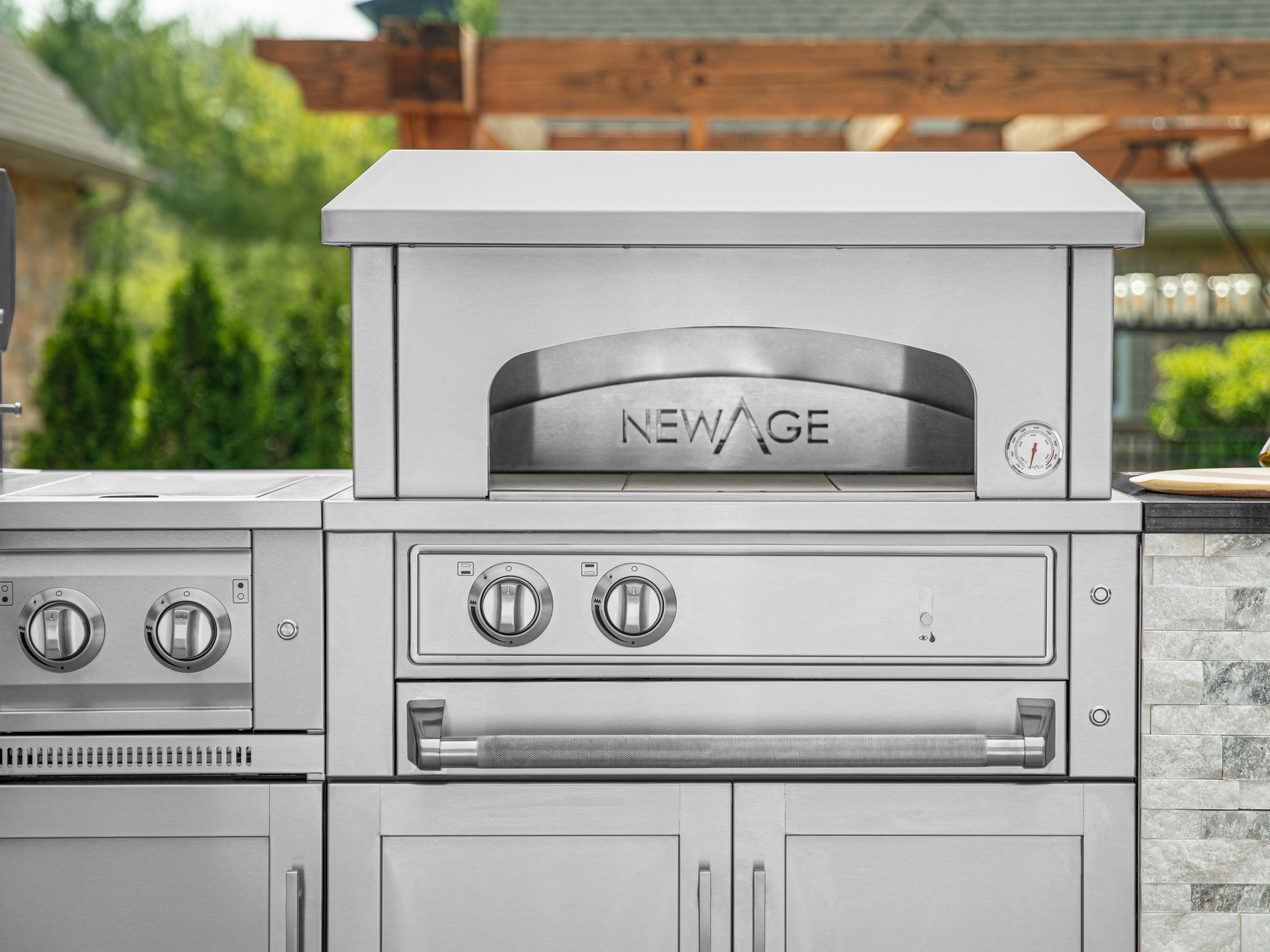 Outdoor Kitchen 33 in. Platinum Built-In Pizza Oven