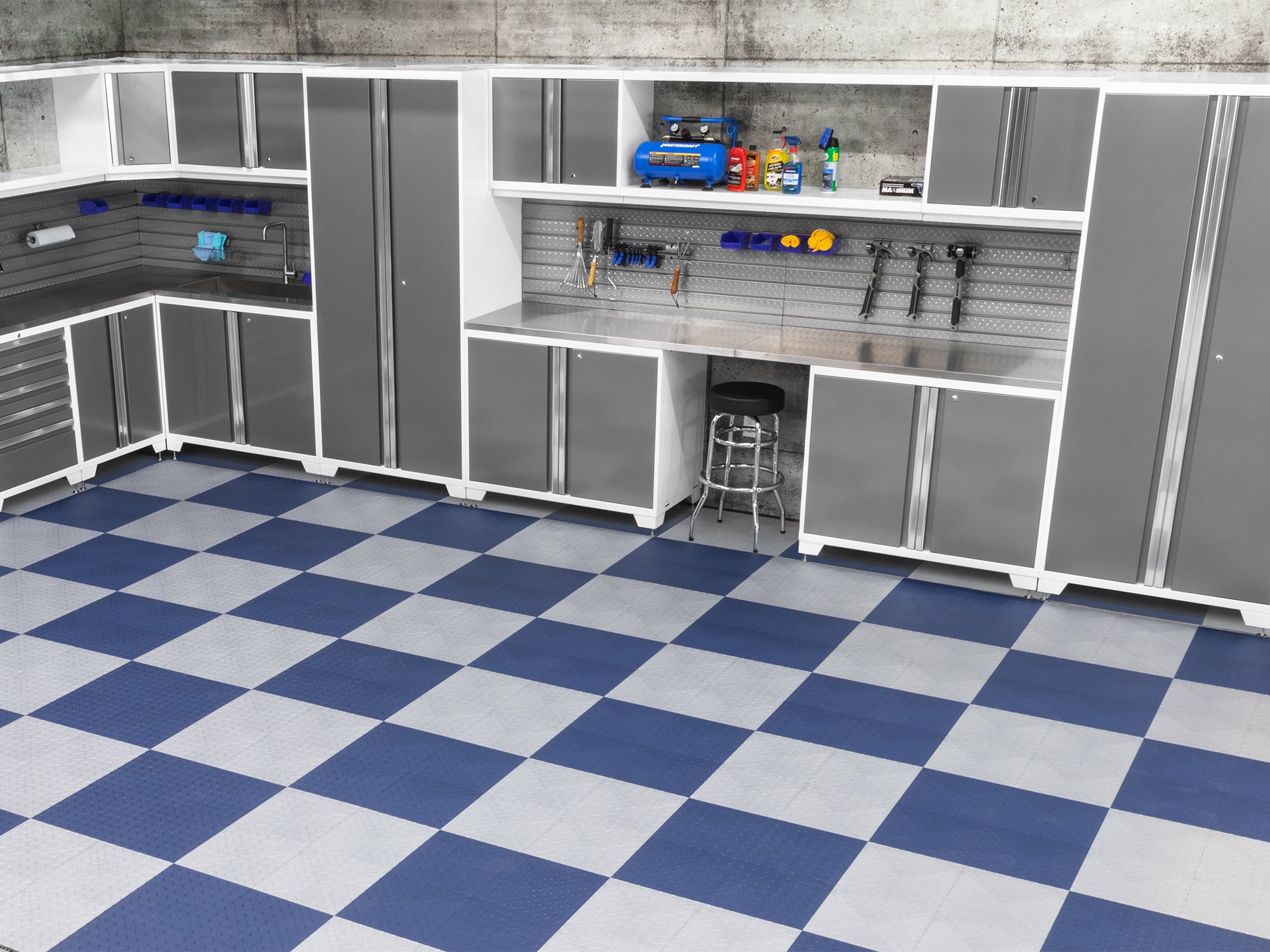 12in x 12in Diamond Plate Pattern Polypropylene Garage Flooring Tiles (48-Pack)