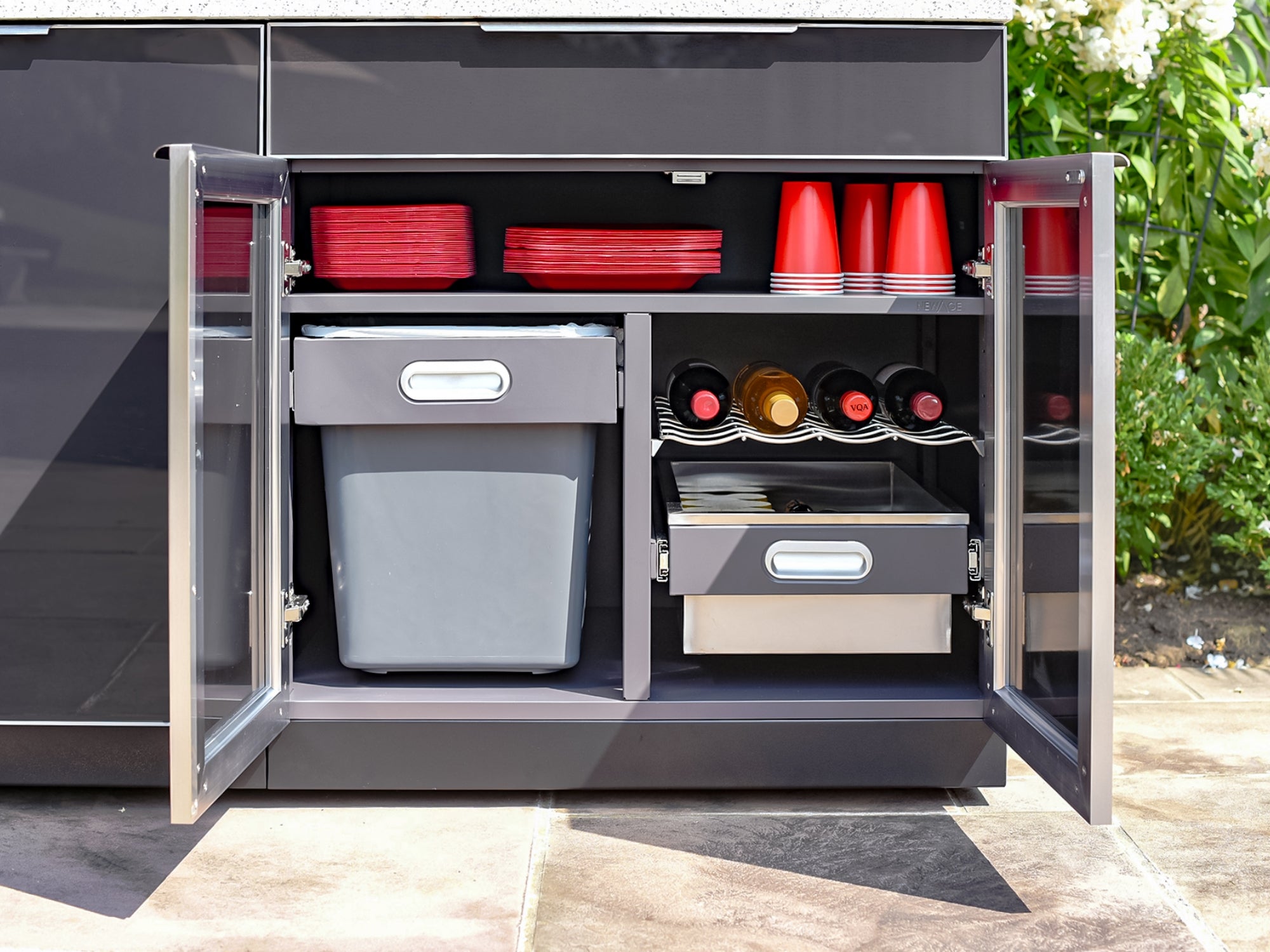 Outdoor Kitchen Aluminum 5 Piece Cabinet Set With 3 Drawer, Bar, Grill Cabinet, Performance Grill and Countertop