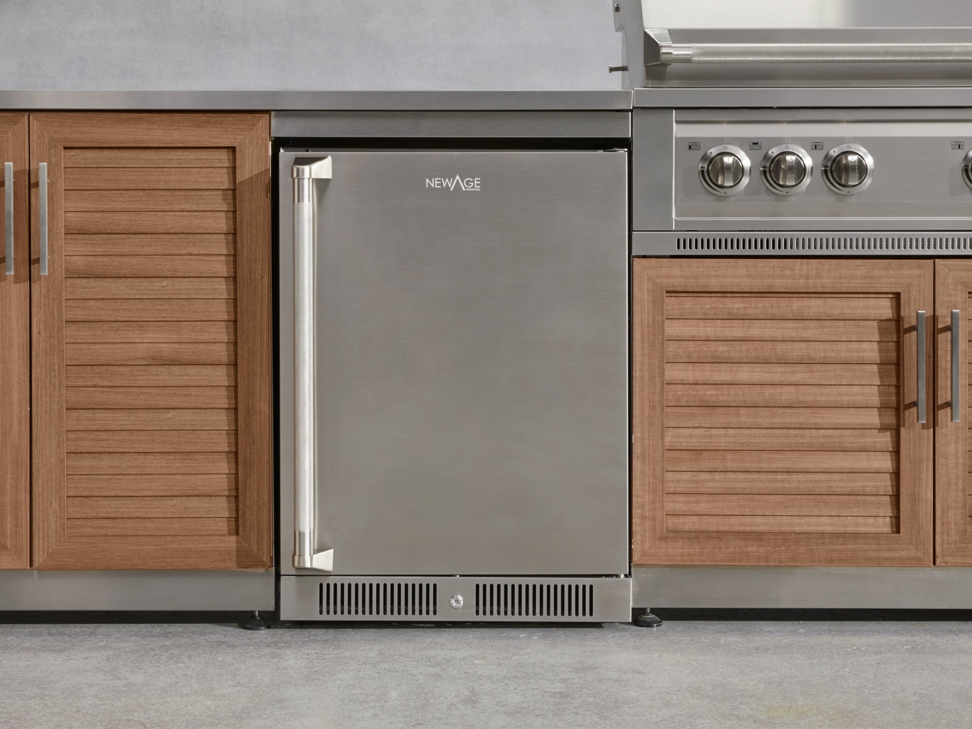 Outdoor Kitchen Stainless Steel Louvered Doors 4 Piece Cabinet Set with Sink, Bar, Grill Cabinet and Fridge
