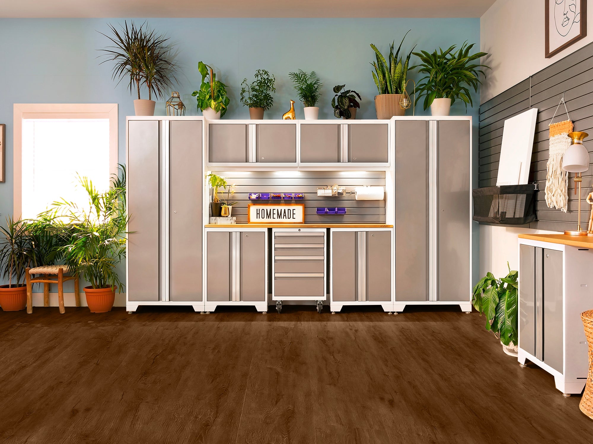 Stone Composite LVP Flooring - Forest Oak