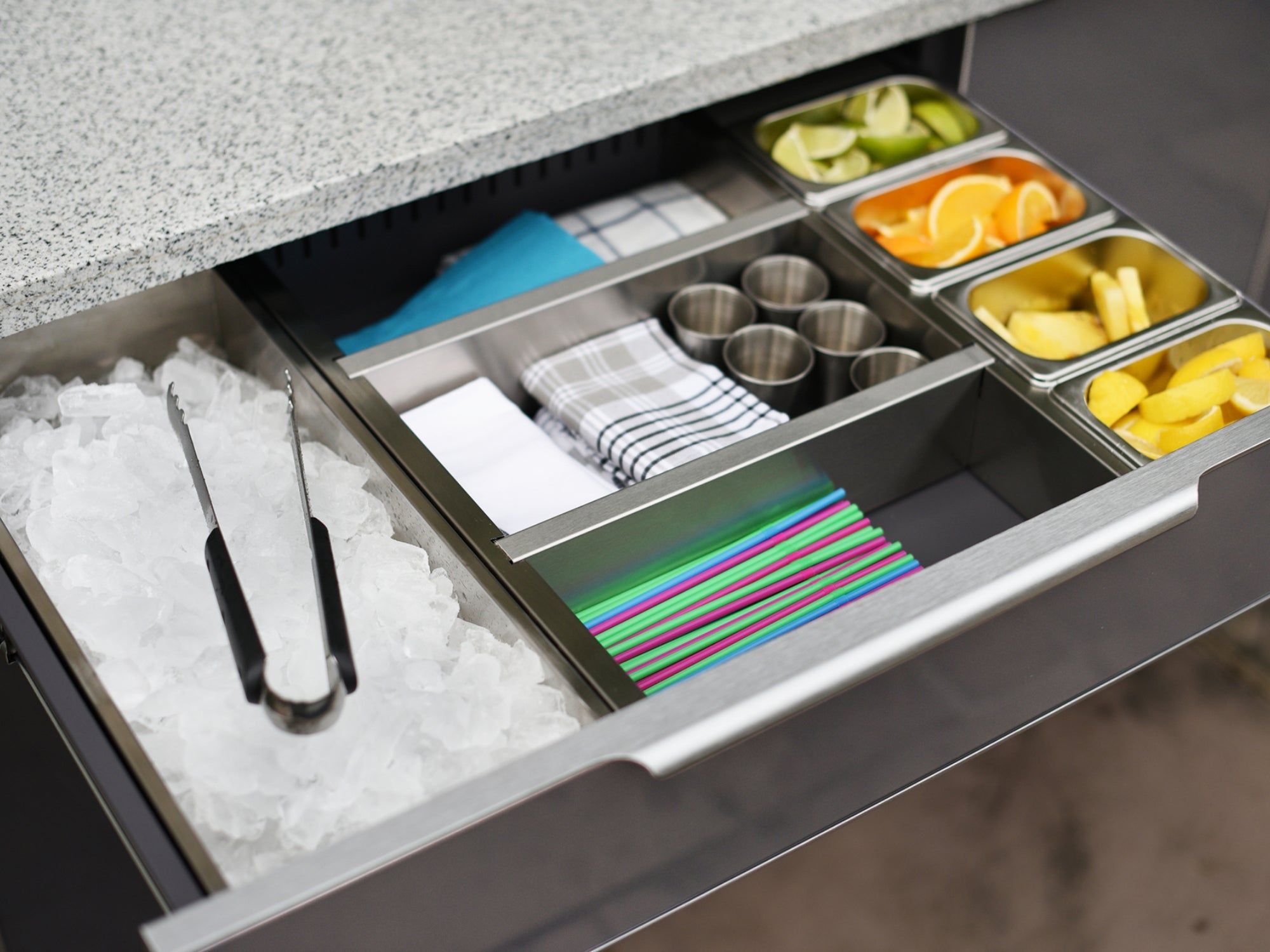Outdoor Kitchen Aluminum 5 Piece Cabinet Set with Bar, Grill, Sink Cabinet, Performance Grill, and Countertop