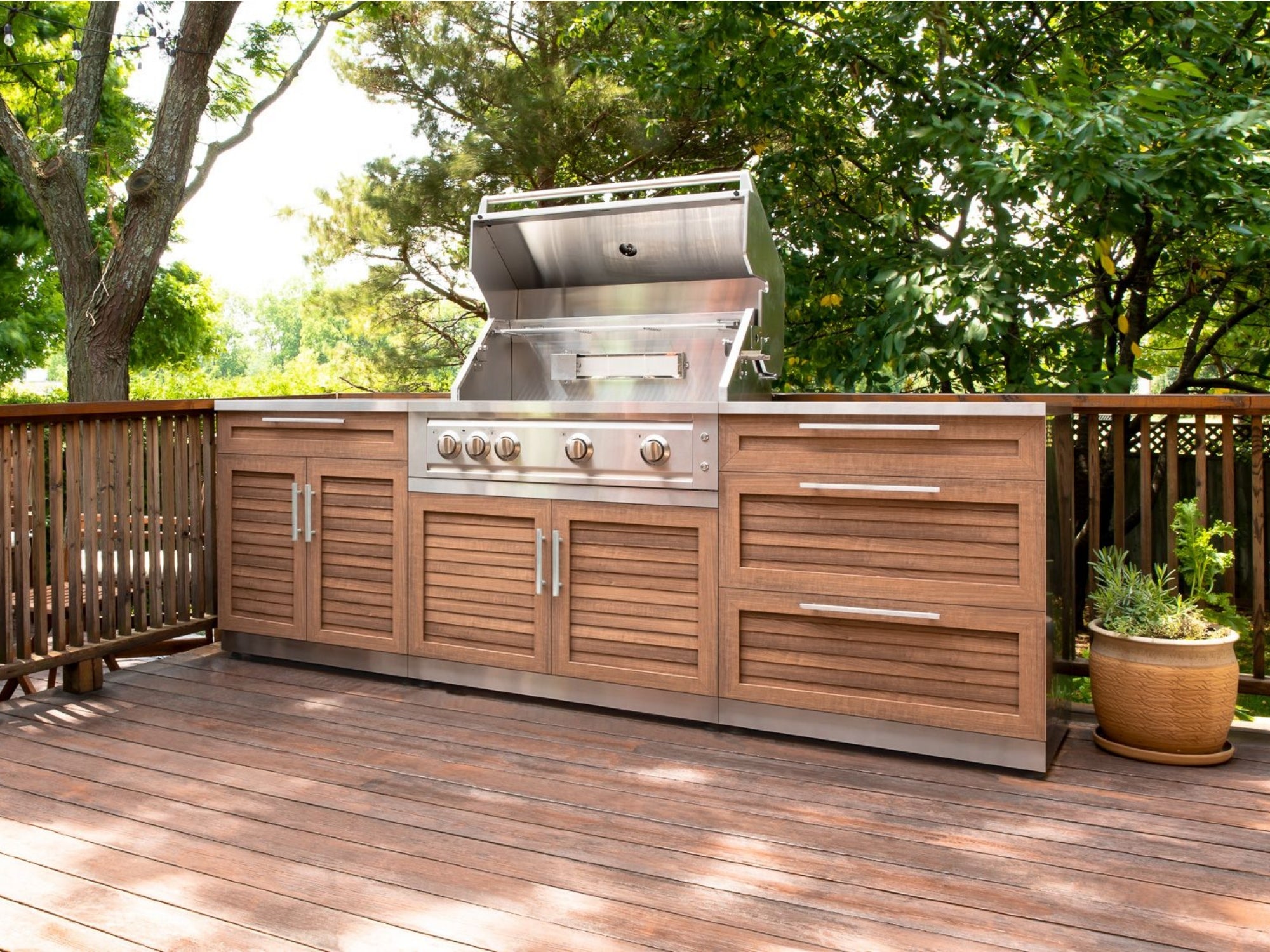 Outdoor Kitchen Stainless-Steel Louvered Doors 5 Piece Cabinet Set with Bar, Sink, Grill Cabinet, Platinum Grill, and Countertop