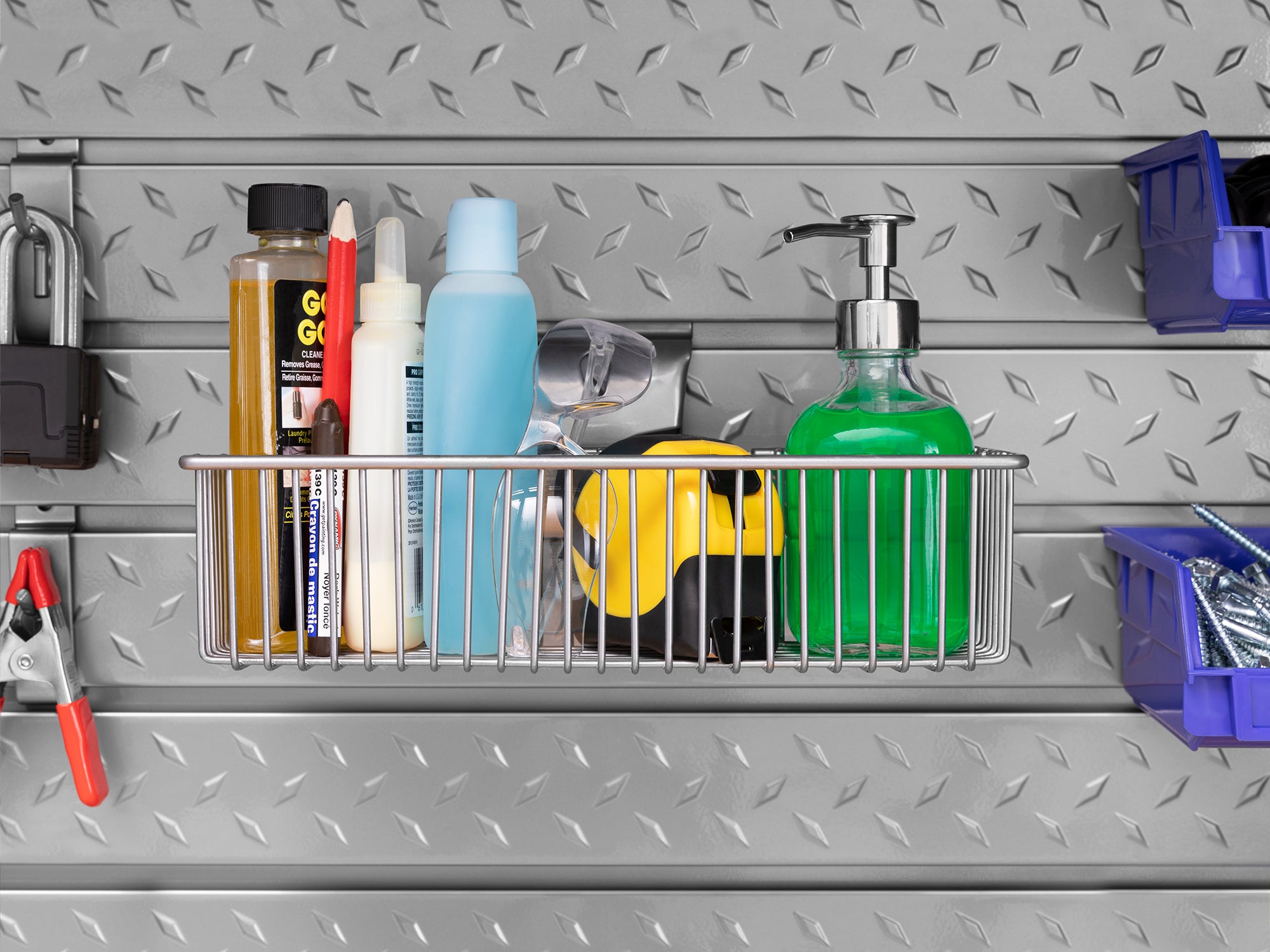 Steel Slatwall 12-Piece Accessory Kit