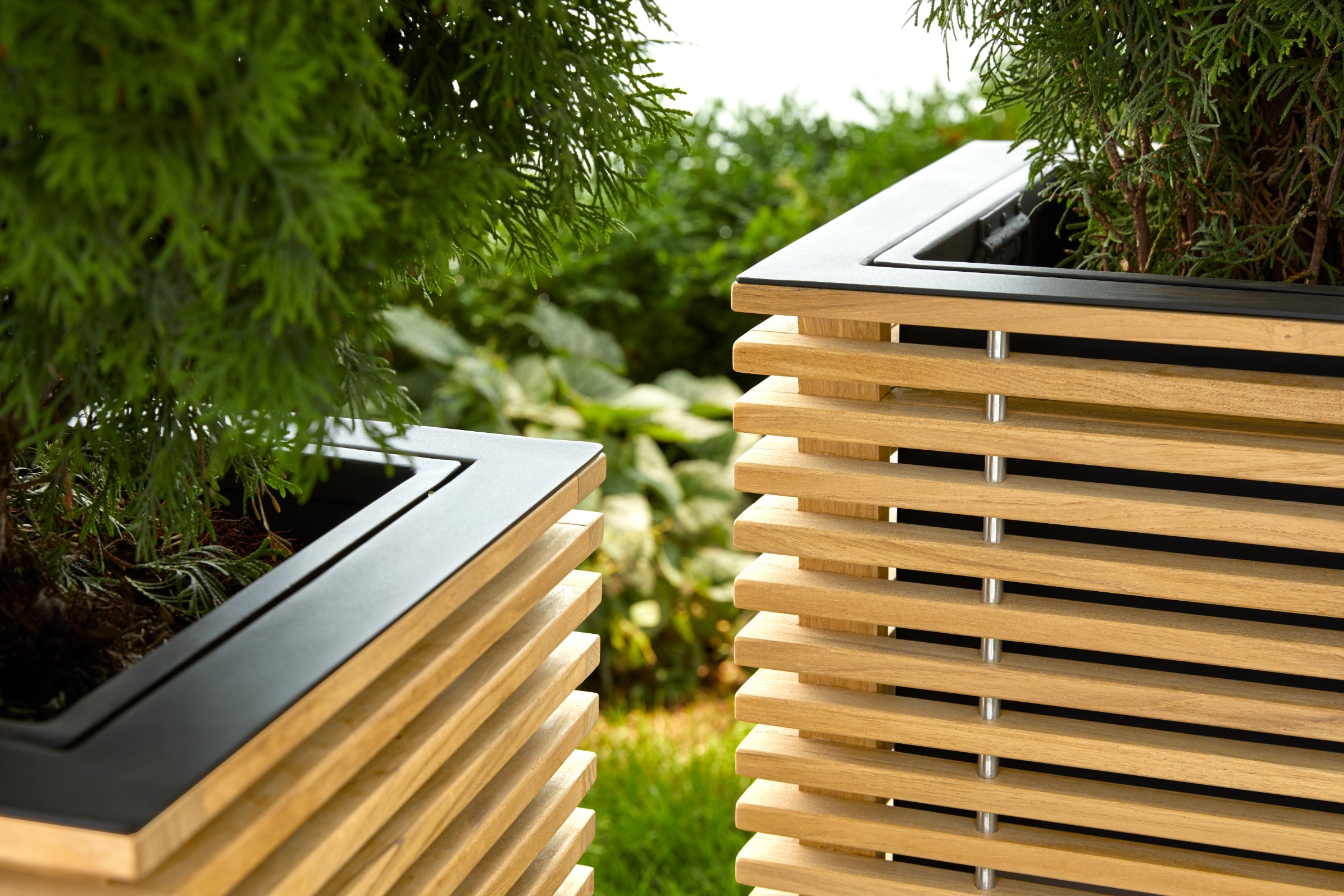 Monterey Square Planter and Rectangular Planter Box Set