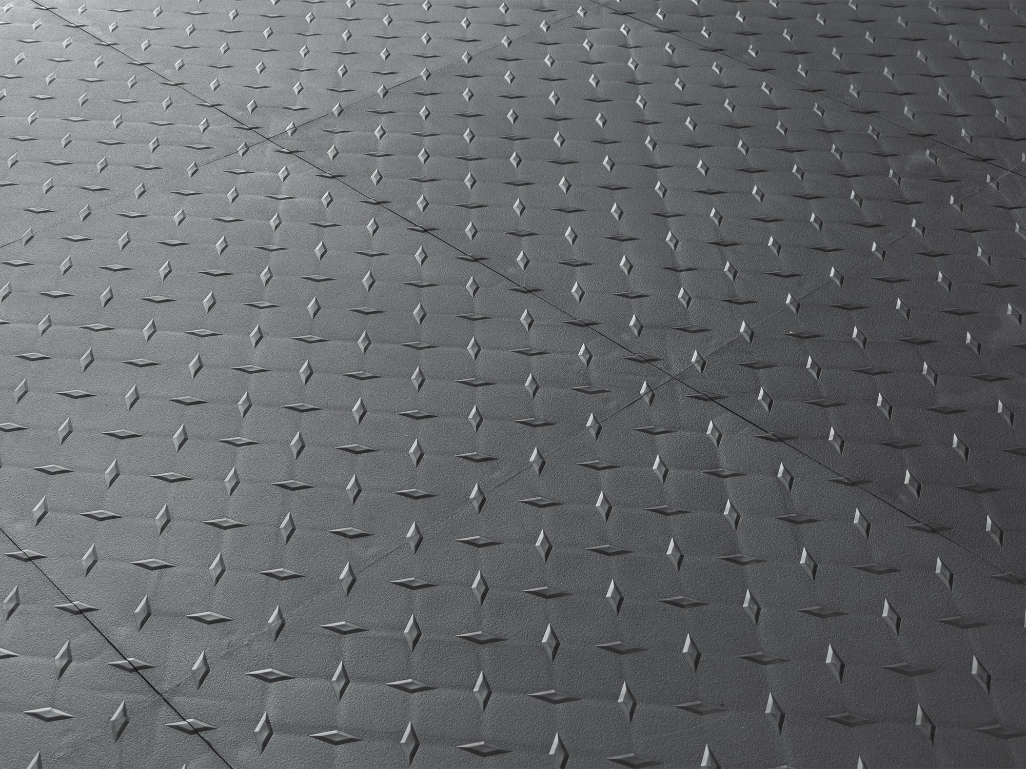 Diamond Pattern Polypropylene Garage Flooring Tiles 600 sq. ft. Flooring Bundle
