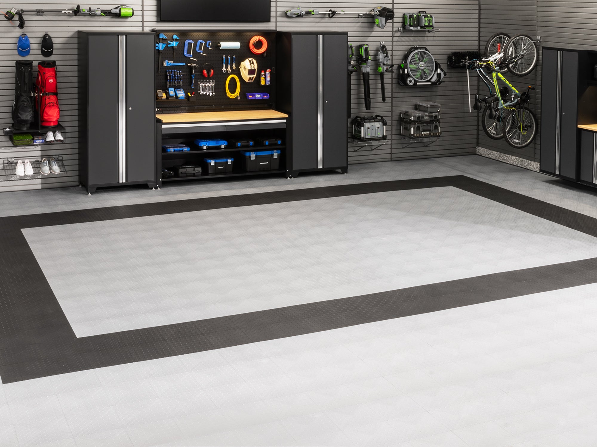 12in x 12in Diamond Plate Pattern Polypropylene Garage Flooring Tiles (48-Pack) - Platinum