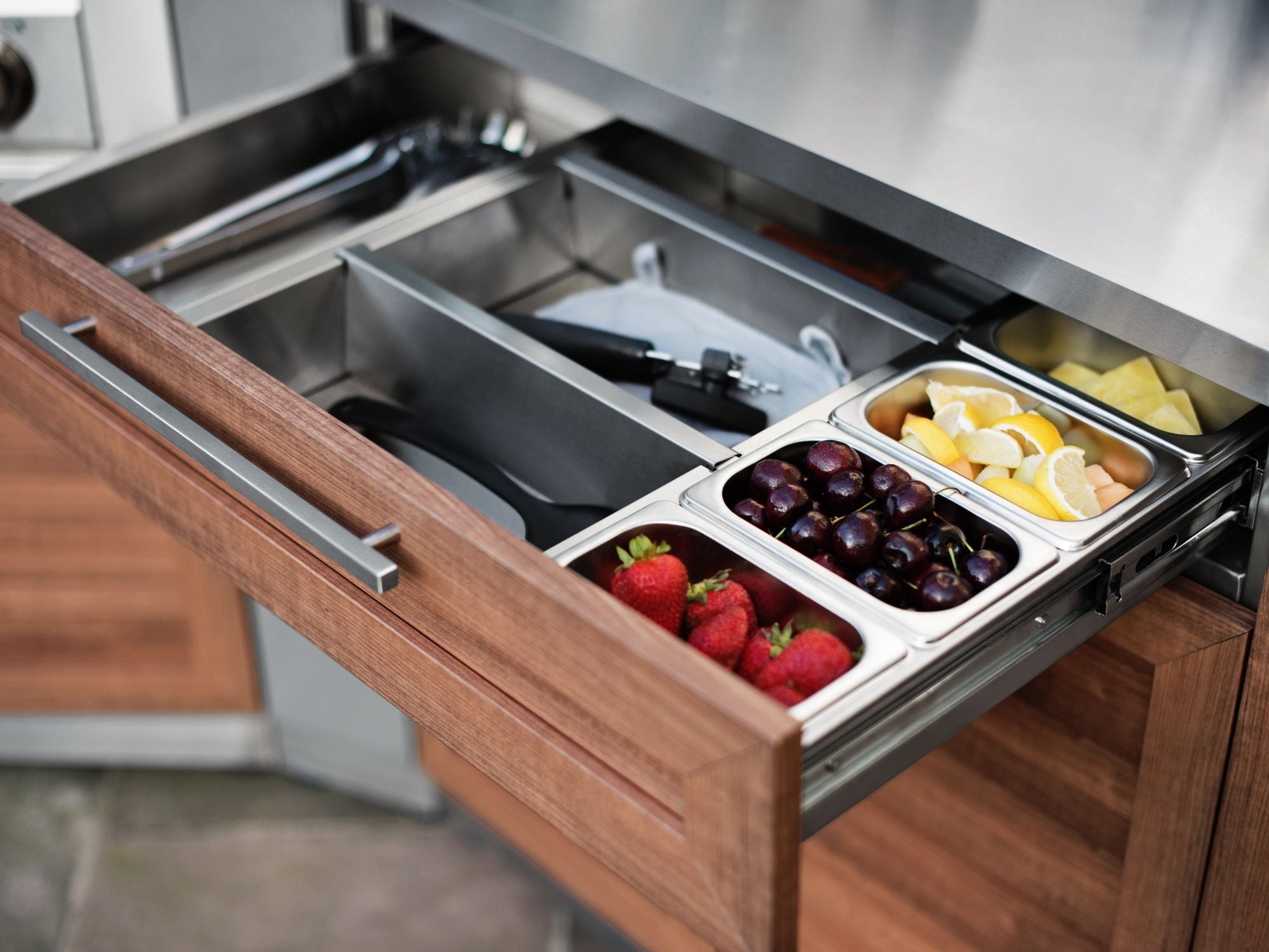 Outdoor Kitchen Stainless-Steel Louvered Doors 4 Piece Cabinet Set with Bar, Grill Cabinet, Platinum Grill, and Countertop
