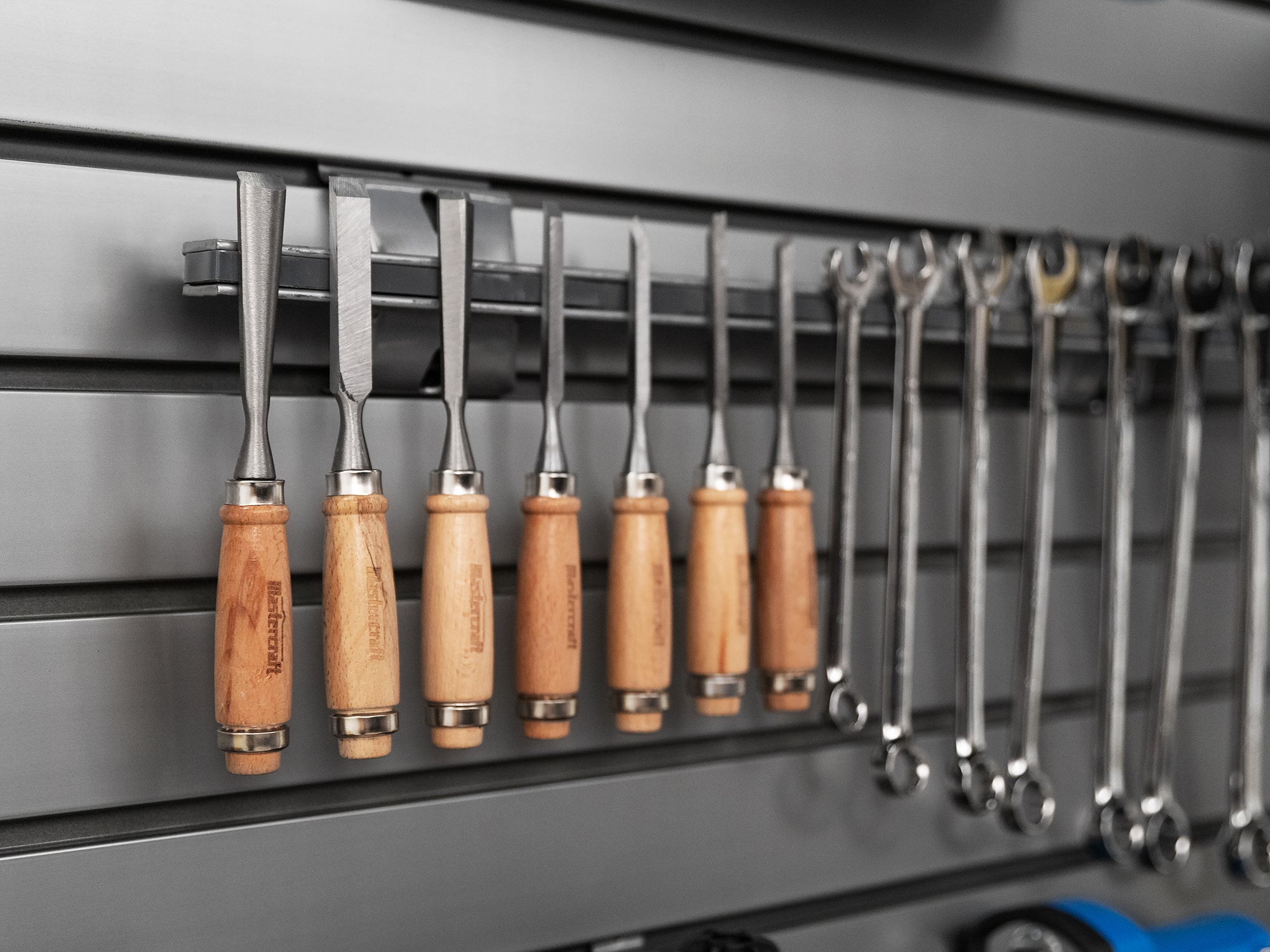 Magnetic Tool Bar